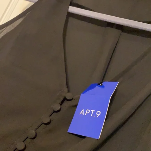 Sheer black tank top - Picture 2 of 3